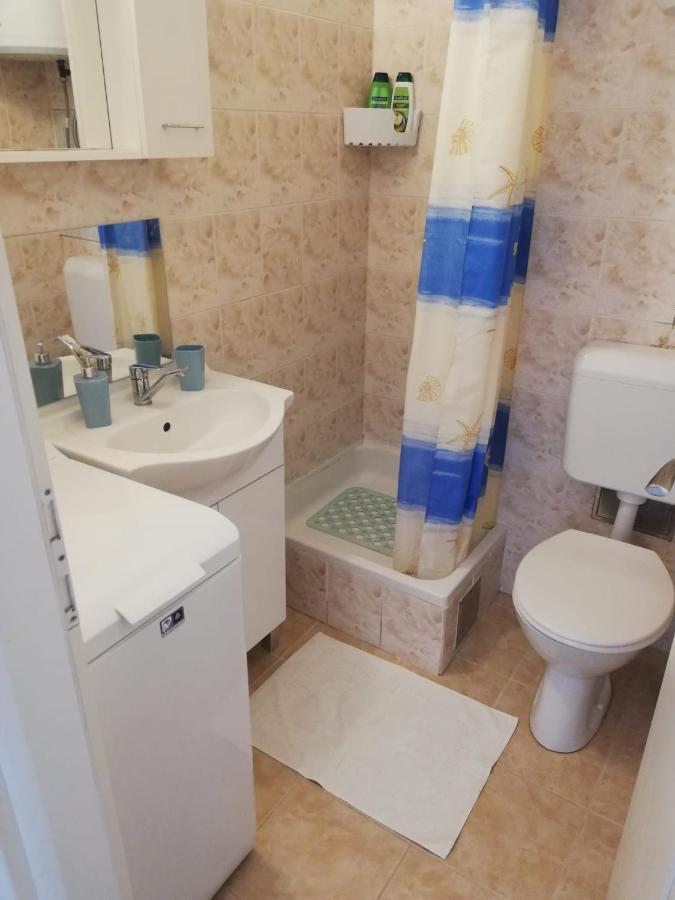 Apartment Fortuna Nečujam Buitenkant foto